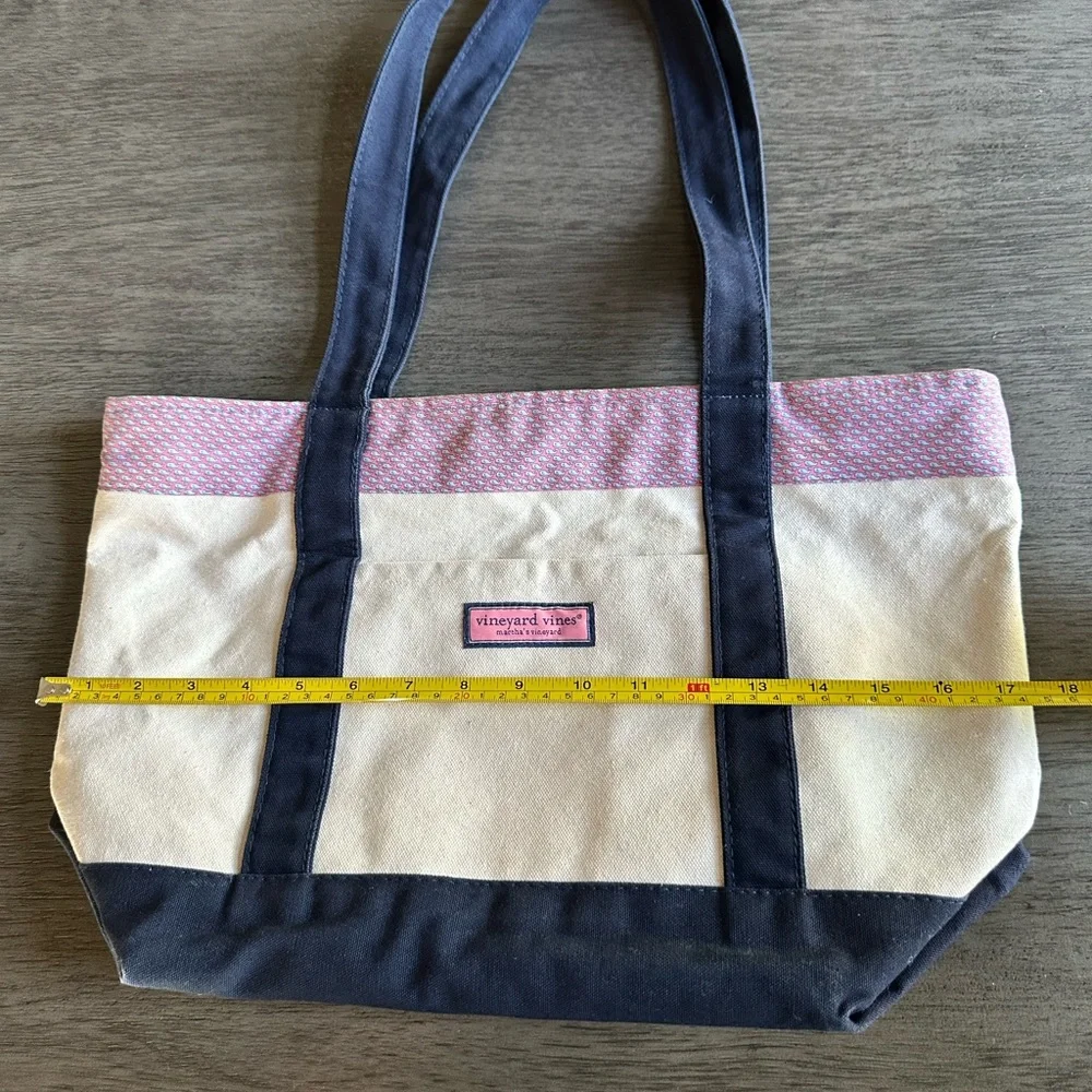 Vineyard Vines Canvas Tote Beach Bag - Picture 7 of 7